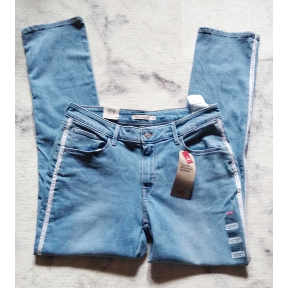 Levi's Sculpt Jeans Classic Mid Rise Skinny Jean - Picture 5 of 5